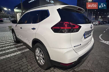 Позашляховик / Кросовер Nissan Rogue 2017 в Одесі