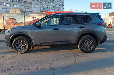 Позашляховик / Кросовер Nissan Rogue 2021 в Дніпрі