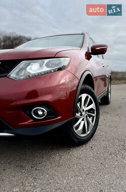 Внедорожник / Кроссовер Nissan Rogue 2014 в Белой Церкви