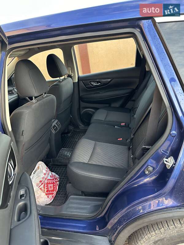 Позашляховик / Кросовер Nissan Rogue 2016 в Івано-Франківську фото 13 Позашляховик / Кросовер Nissan Rogue 2016 в Івано-Франківську