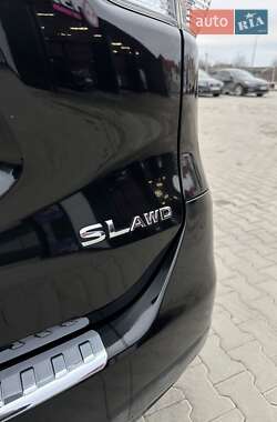 Позашляховик / Кросовер Nissan Rogue 2015 в 
