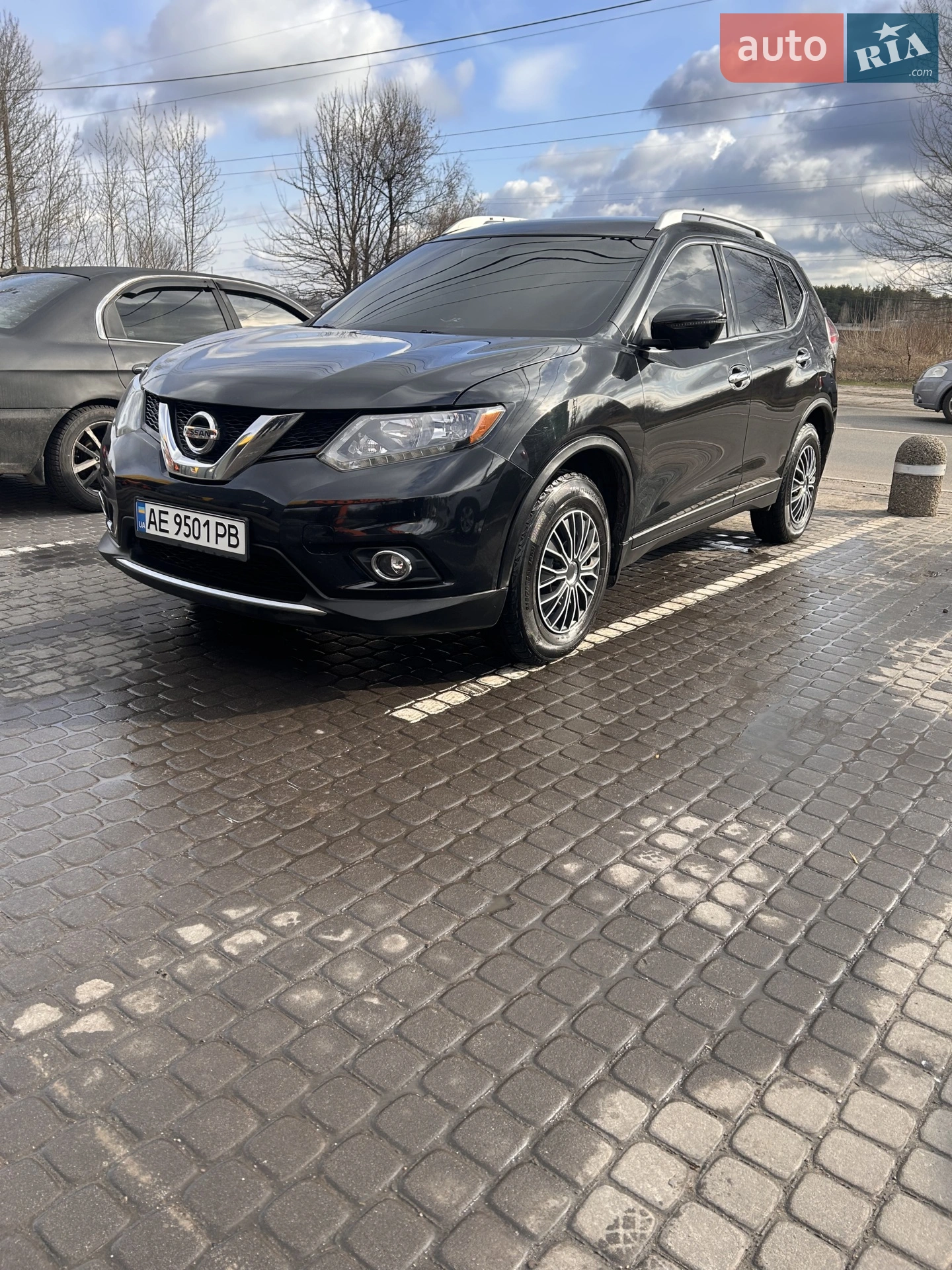 2016 Nissan Rogue - мініатюра 2