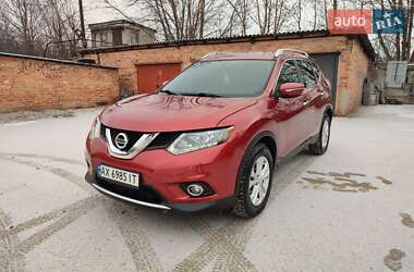 Внедорожник / Кроссовер Nissan Rogue 2015 в Харькове