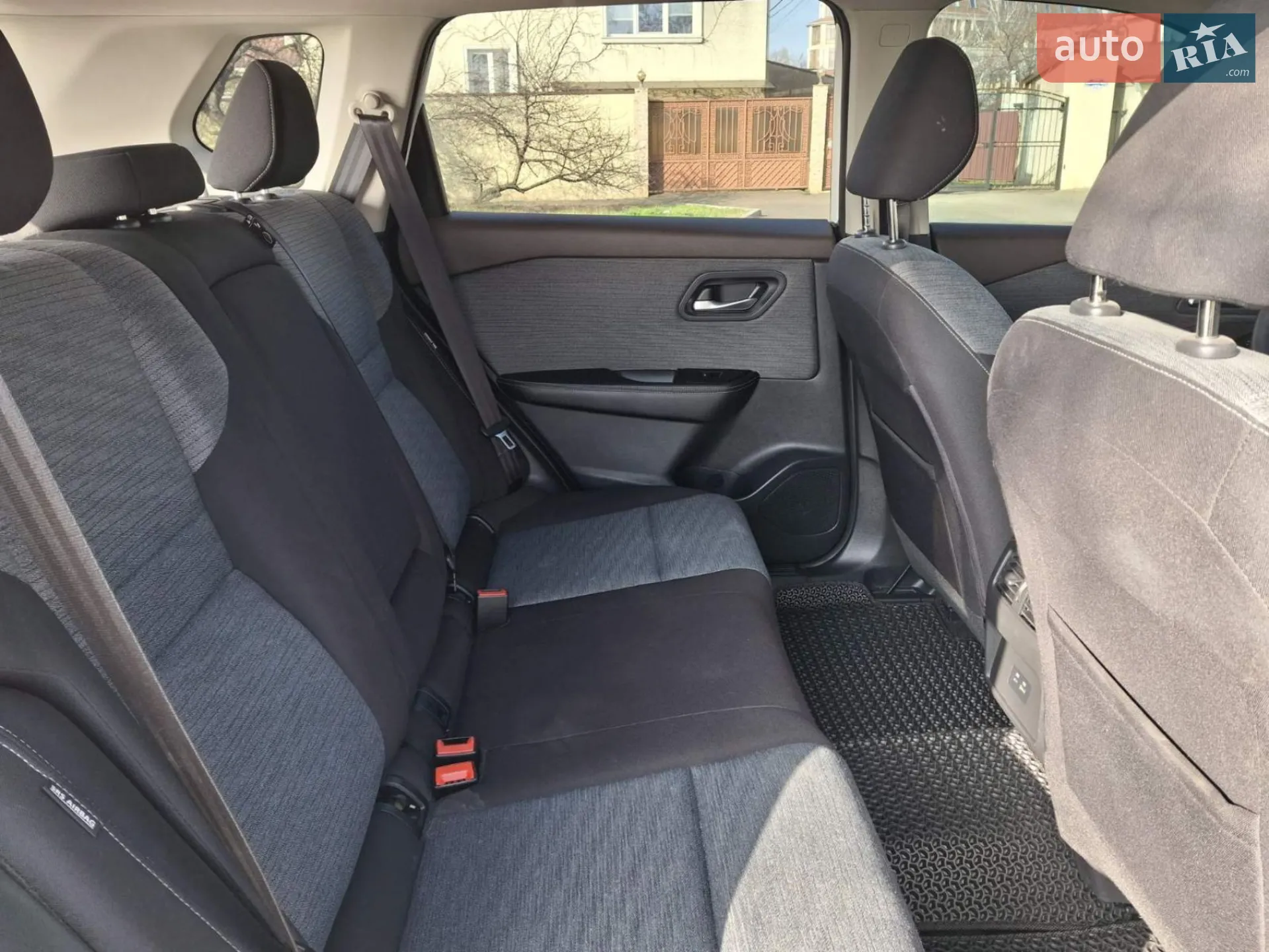 2021 Nissan Rogue - мініатюра 12