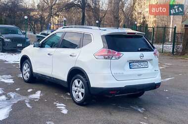 Позашляховик / Кросовер Nissan Rogue 2015 в Києві