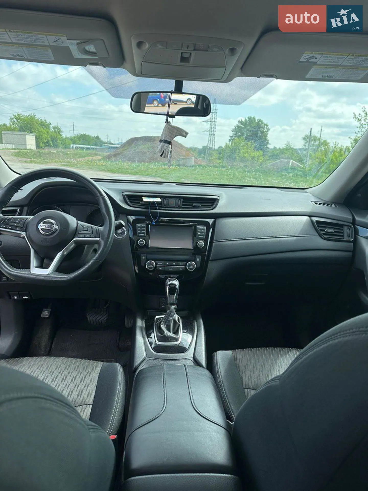 2017 Nissan Rogue - мініатюра 5