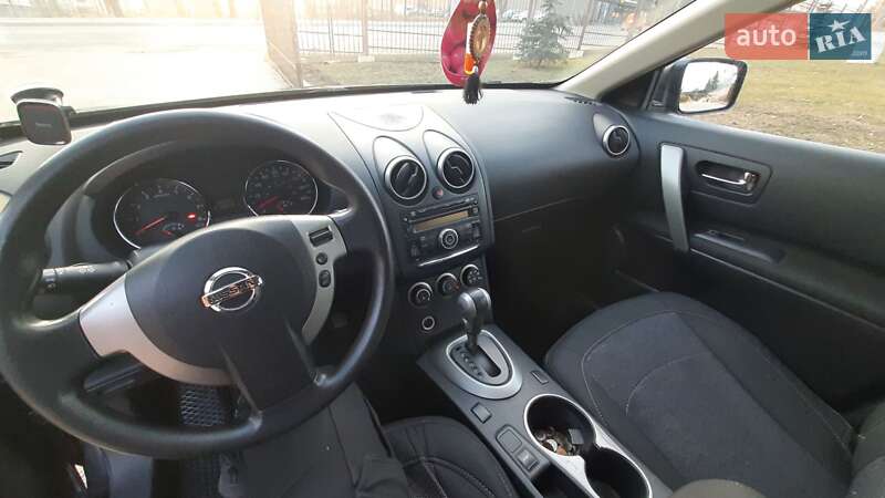 Внедорожник / Кроссовер Nissan Rogue 2013 в Ивано-Франковске