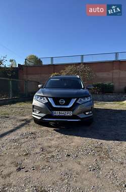 Внедорожник / Кроссовер Nissan Rogue 2017 в Киеве