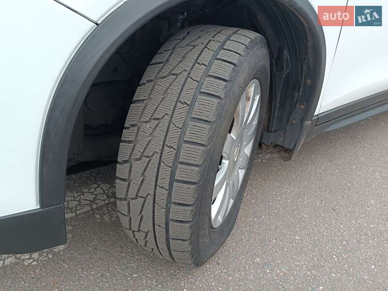 Внедорожник / Кроссовер Nissan Rogue 2017 в Александрие