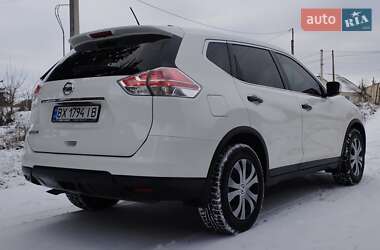 Внедорожник / Кроссовер Nissan Rogue 2016 в Староконстантинове