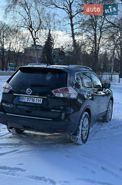 Внедорожник / Кроссовер Nissan Rogue 2015 в 