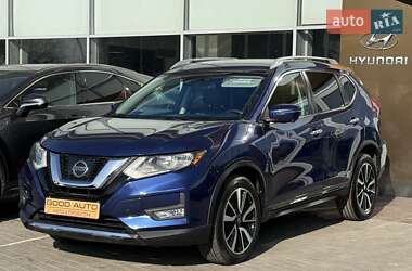 Внедорожник / Кроссовер Nissan Rogue 2017 в Полтаве