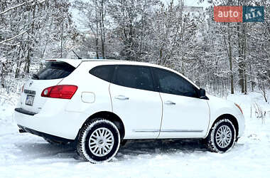 Внедорожник / Кроссовер Nissan Rogue 2013 в Кропивницком