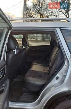 Позашляховик / Кросовер Nissan Rogue 2017 в 
