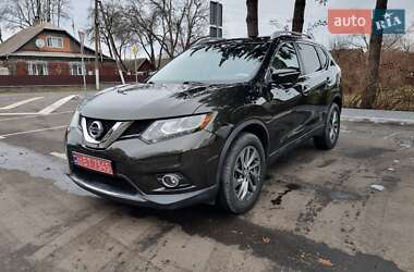 Внедорожник / Кроссовер Nissan Rogue 2015 в Смыге