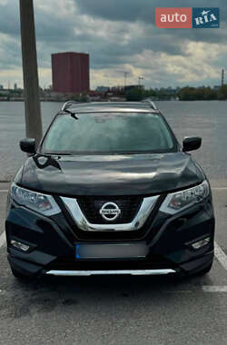 Внедорожник / Кроссовер Nissan Rogue 2019 в Киеве