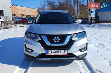 Внедорожник / Кроссовер Nissan Rogue 2019 в Полтаве