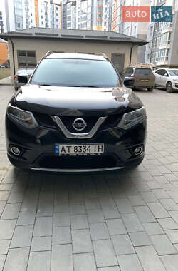 Позашляховик / Кросовер Nissan Rogue 2016 в Івано-Франківську