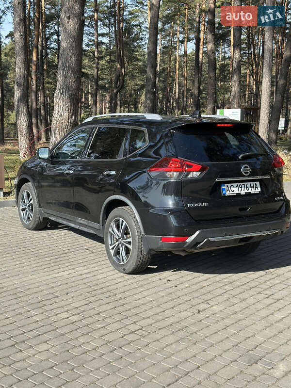 Позашляховик / Кросовер Nissan Rogue 2019 в Маневичах