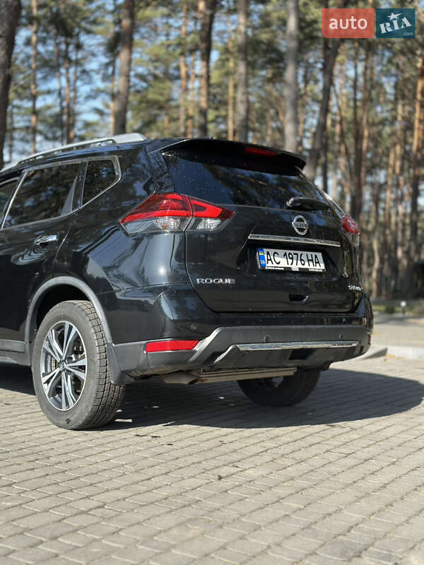 Позашляховик / Кросовер Nissan Rogue 2019 в Маневичах