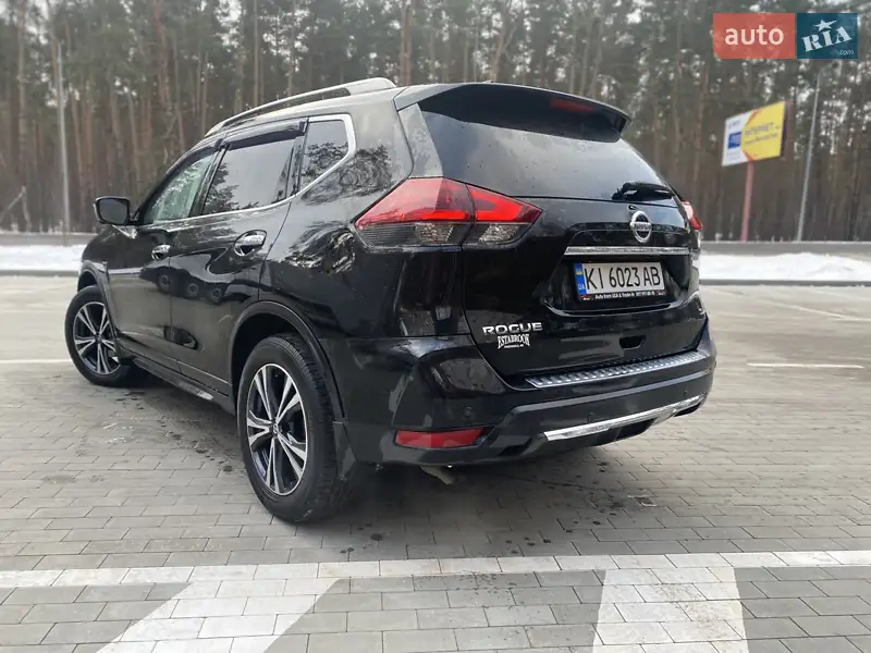 Nissan Rogue 2020