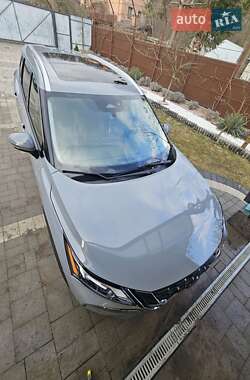 Внедорожник / Кроссовер Nissan Rogue 2020 в 
