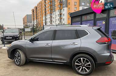 Внедорожник / Кроссовер Nissan Rogue 2019 в 