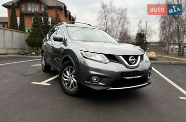 Внедорожник / Кроссовер Nissan Rogue 2015 в Лубнах