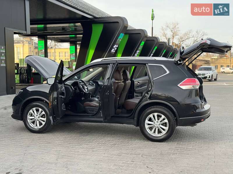 Внедорожник / Кроссовер Nissan Rogue 2016 в Одессе