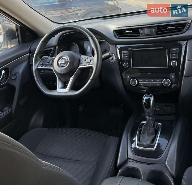 Позашляховик / Кросовер Nissan Rogue 2019 в Києві