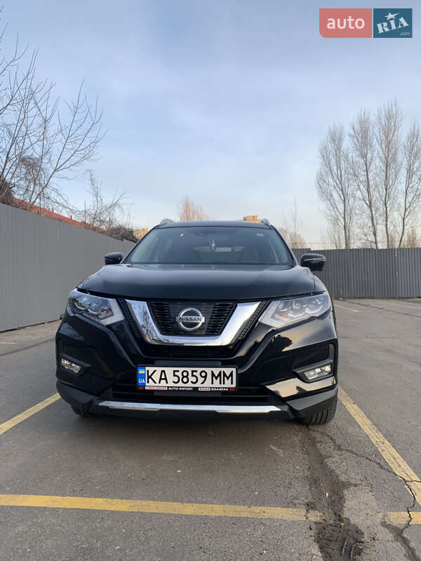 Внедорожник / Кроссовер Nissan Rogue 2017 в Киеве фото 2 Внедорожник / Кроссовер Nissan Rogue 2017 в Киеве
