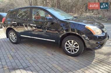 Внедорожник / Кроссовер Nissan Rogue 2012 в 