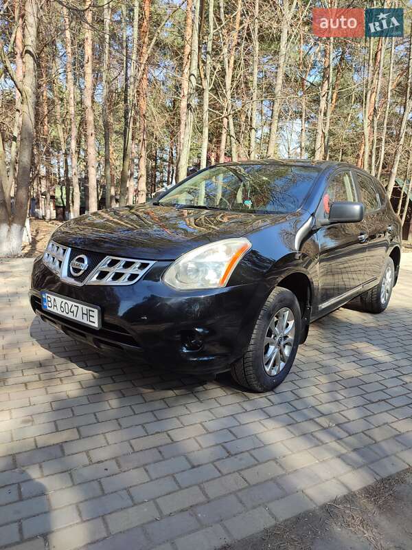 Внедорожник / Кроссовер Nissan Rogue 2012 в Бершади