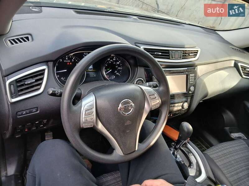 Позашляховик / Кросовер Nissan Rogue 2015 в Теребовлі