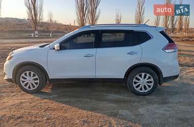 Внедорожник / Кроссовер Nissan Rogue 2014 в 