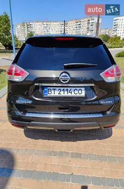 Внедорожник / Кроссовер Nissan Rogue 2014 в 