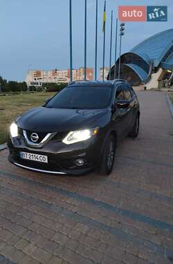 Внедорожник / Кроссовер Nissan Rogue 2014 в 