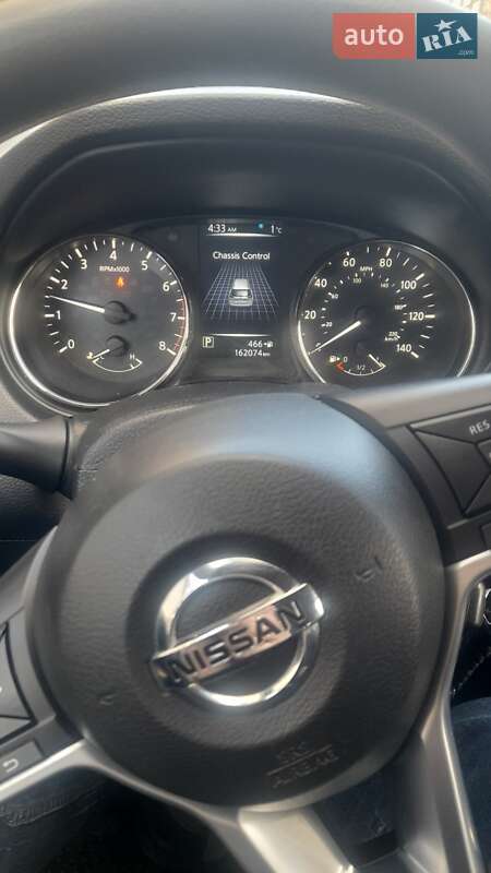 Позашляховик / Кросовер Nissan Rogue 2017 в Тернополі фото 8 Позашляховик / Кросовер Nissan Rogue 2017 в Тернополі