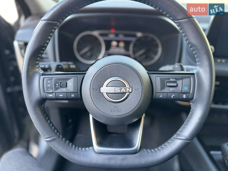 Позашляховик / Кросовер Nissan Rogue 2022 в Тернополі