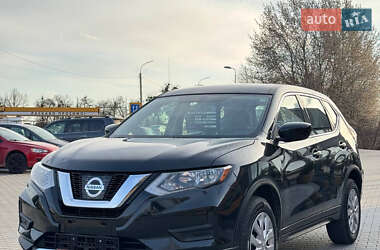 Внедорожник / Кроссовер Nissan Rogue 2017 в Виннице