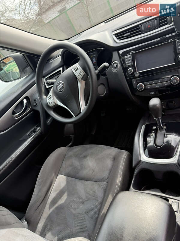 Позашляховик / Кросовер Nissan Rogue 2015 в Кропивницькому