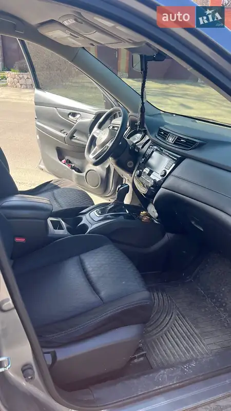 Nissan Rogue 2017