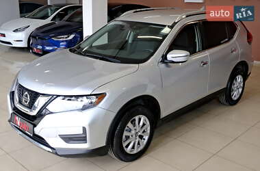 Внедорожник / Кроссовер Nissan Rogue 2020 в 
