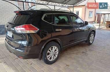 Внедорожник / Кроссовер Nissan Rogue 2016 в 