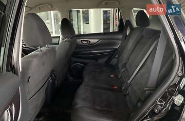 Внедорожник / Кроссовер Nissan Rogue 2014 в 
