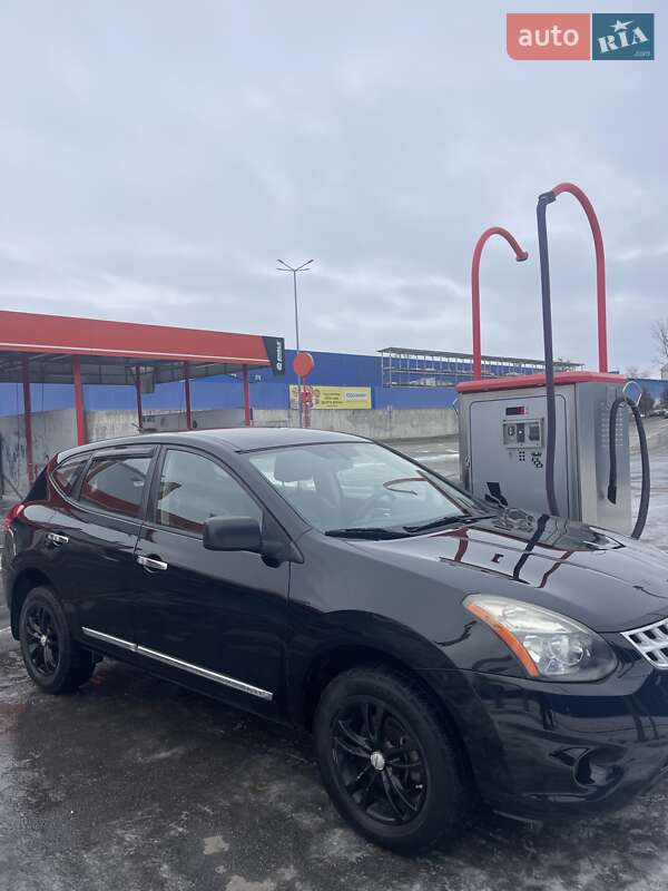 Позашляховик / Кросовер Nissan Rogue 2015 в Вінниці