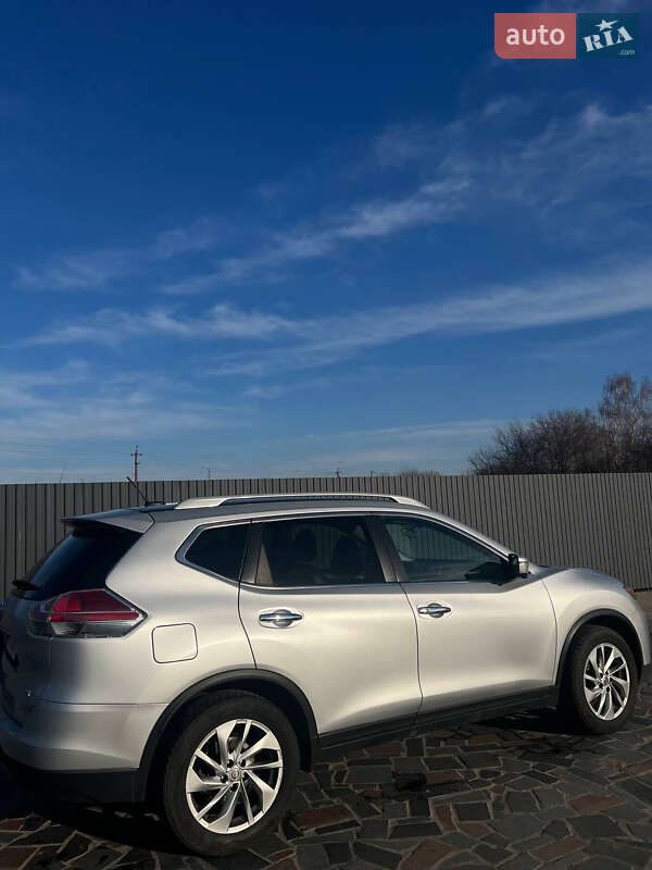 Внедорожник / Кроссовер Nissan Rogue 2013 в Броварах