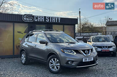 Внедорожник / Кроссовер Nissan Rogue 2016 в 
