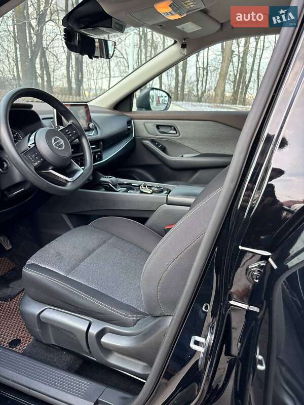 Внедорожник / Кроссовер Nissan Rogue 2021 в Виннице