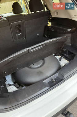 Внедорожник / Кроссовер Nissan Rogue 2014 в 